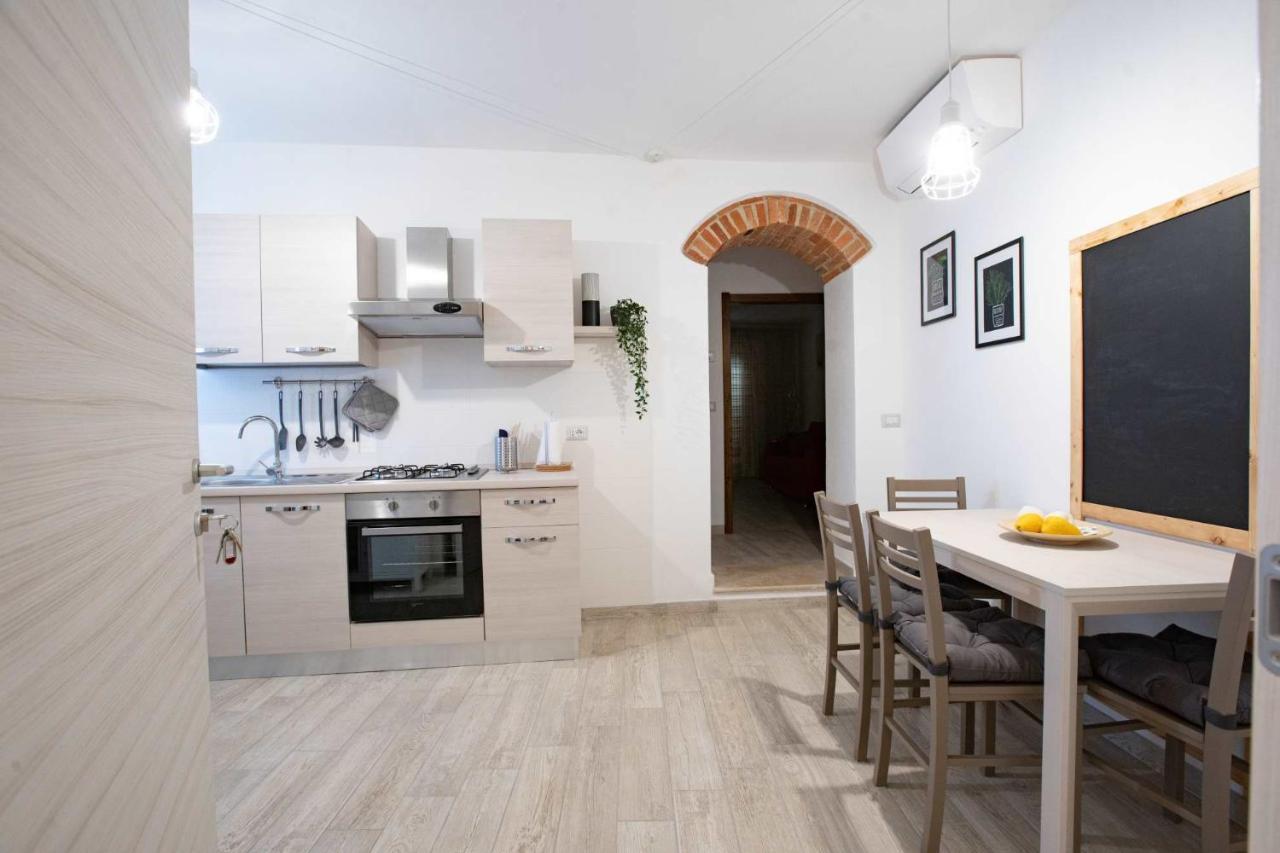 Le Logge Casa Vacanze Montepescali Buitenkant foto