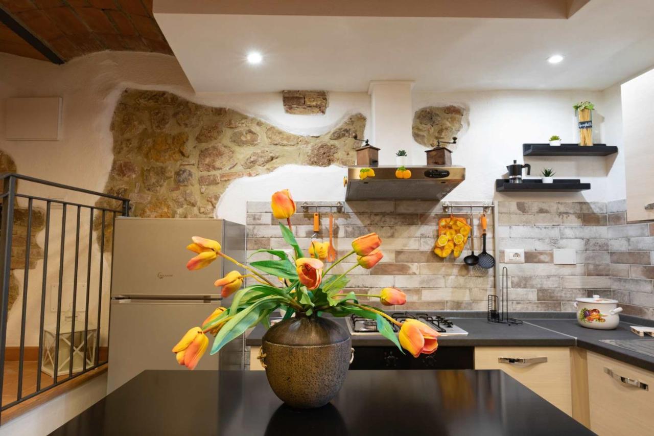 Le Logge Casa Vacanze Montepescali Buitenkant foto